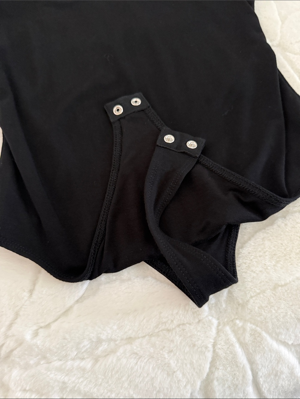 Good American , Black Mock Neck Cap Sleeve Bodysuit - Picture 6 of 6